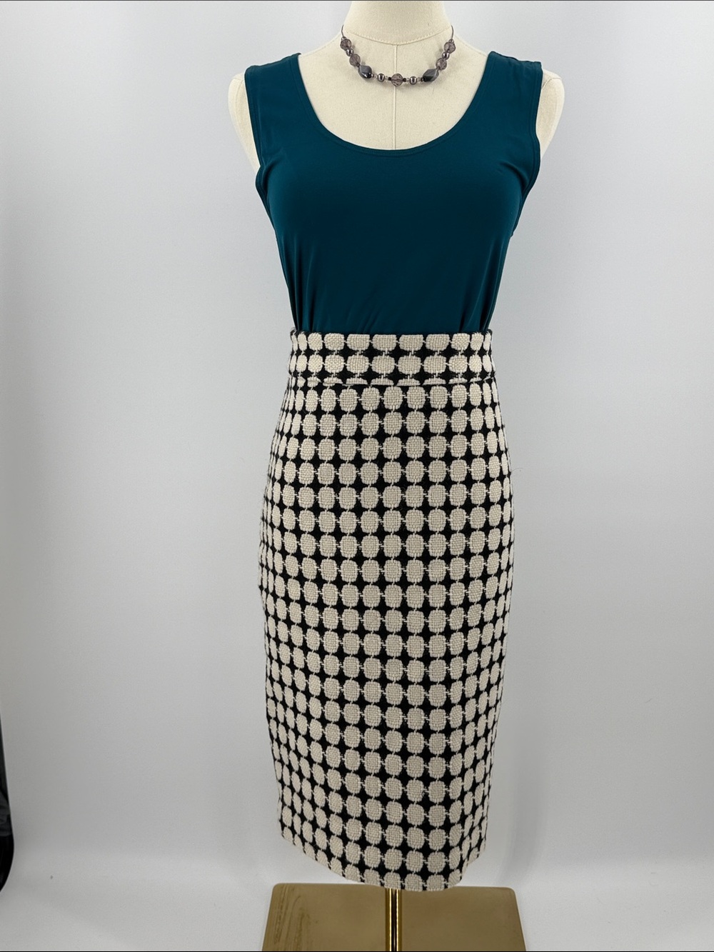 Vintage Black and Cream Geometric Pencil Skirt - Classic High-Waist Style